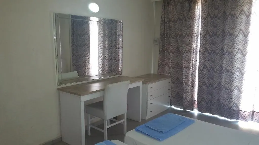 Hotel de apartamente Sunflower Hotel Apartments Larnaca