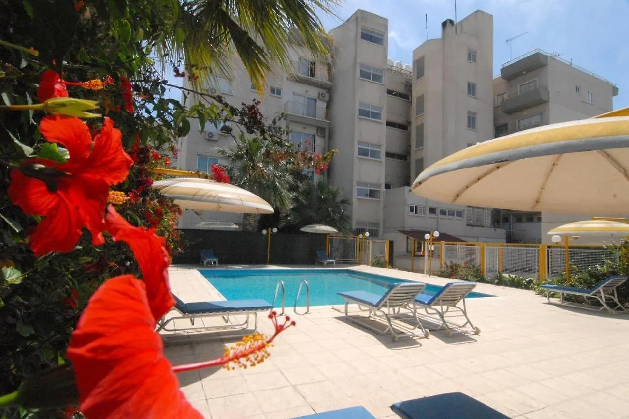 Sunflower Hotel Apartments Larnaca Appart hôtel