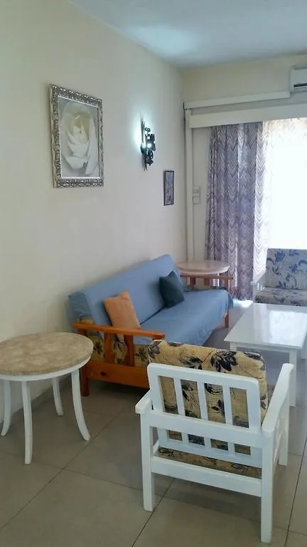 Sunflower Hotel Apartments Larnaca 3*,  Chypre