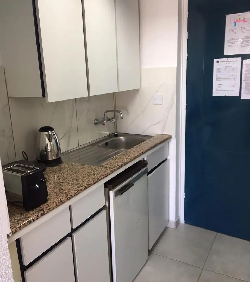 Sunflower Hotel Apartments Larnaca 3*,  Chypre